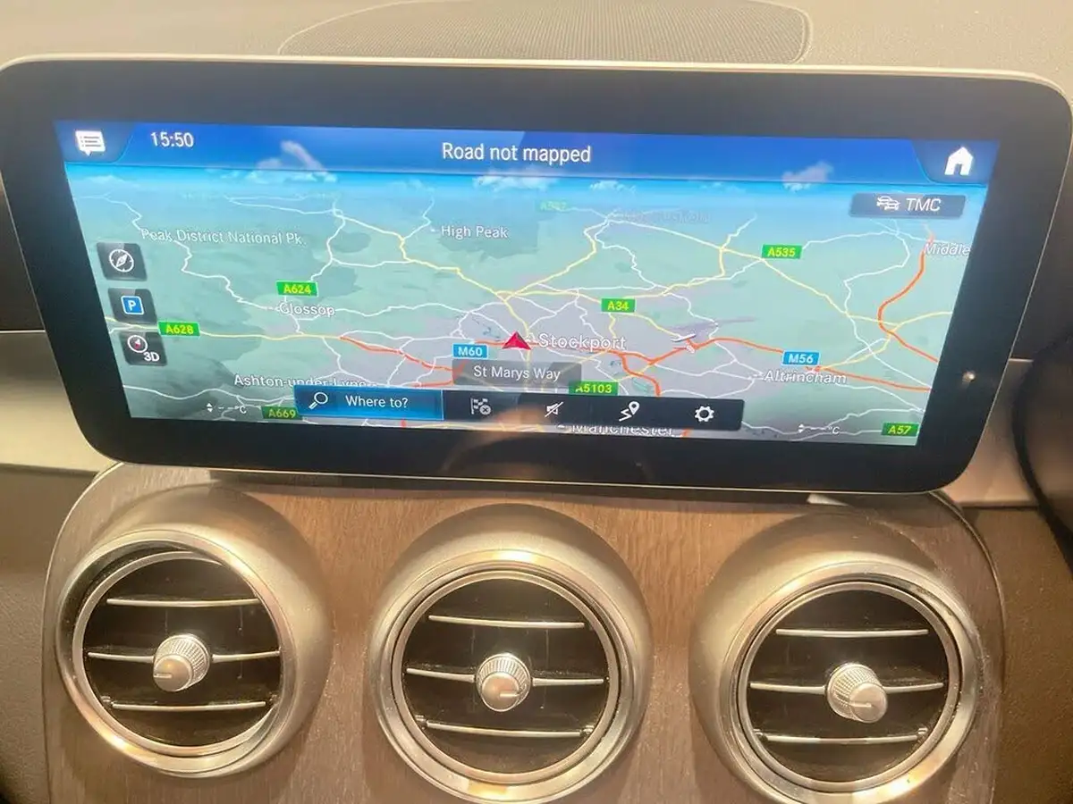 2019-mercedes-benz-glc-class-20d-glc220d-amg-line-station-wagon-5d-4matic-plus-big-9