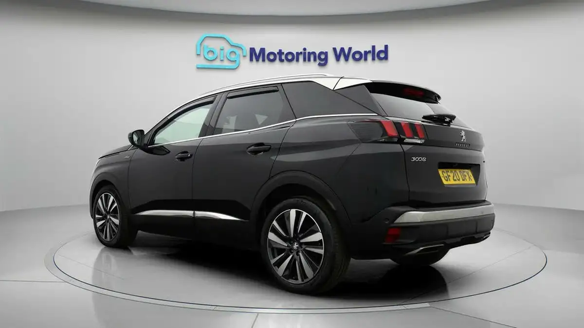 2020-peugeot-3008-suv-12-puretech-gt-line-eat8-big-5