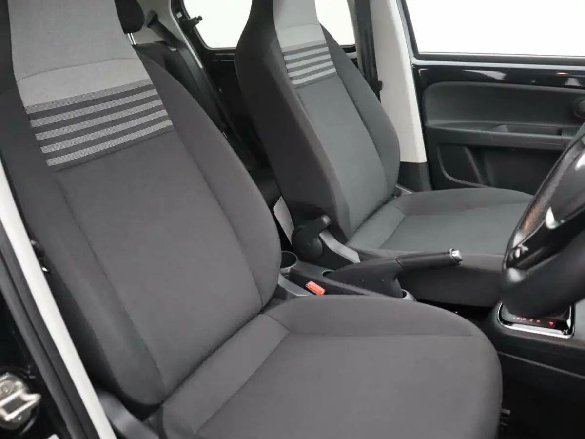 2022-volkswagen-up-e-e-up-big-10