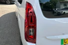 2024-vauxhall-combo-life-e-ultimate-xl-7st-small-27