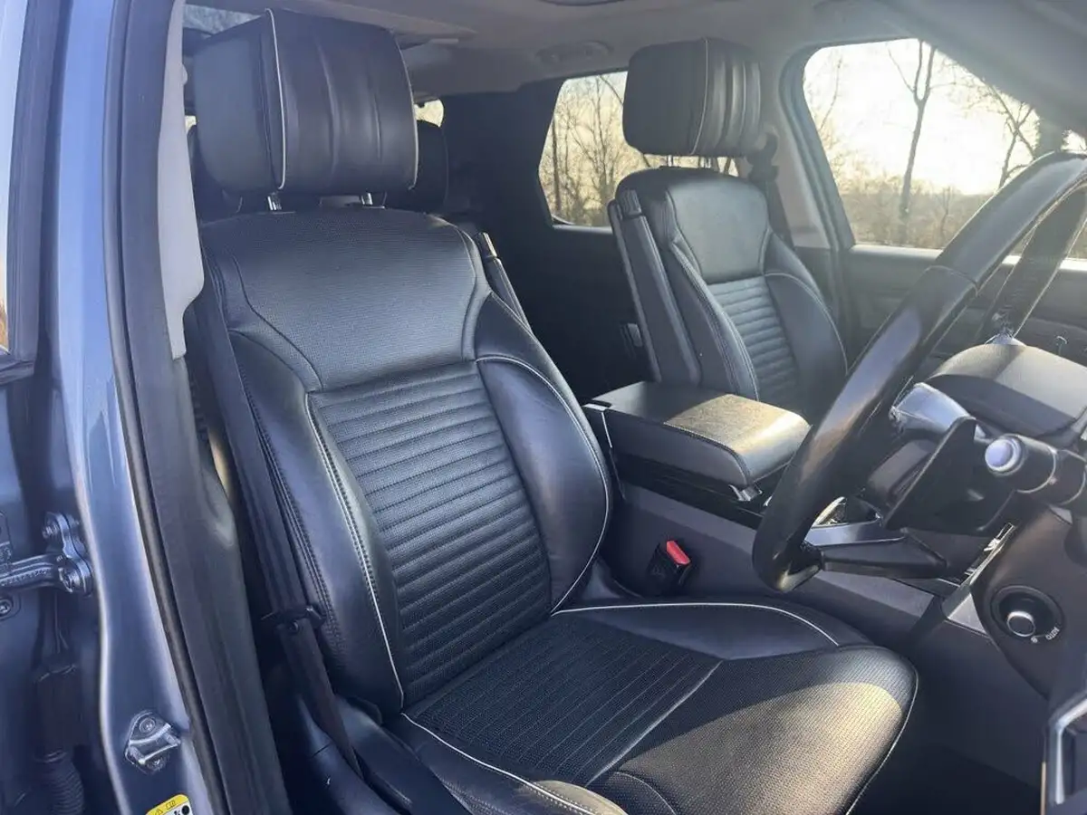 2018-land-rover-discovery-30-sd-v6-hse-luxury-big-12