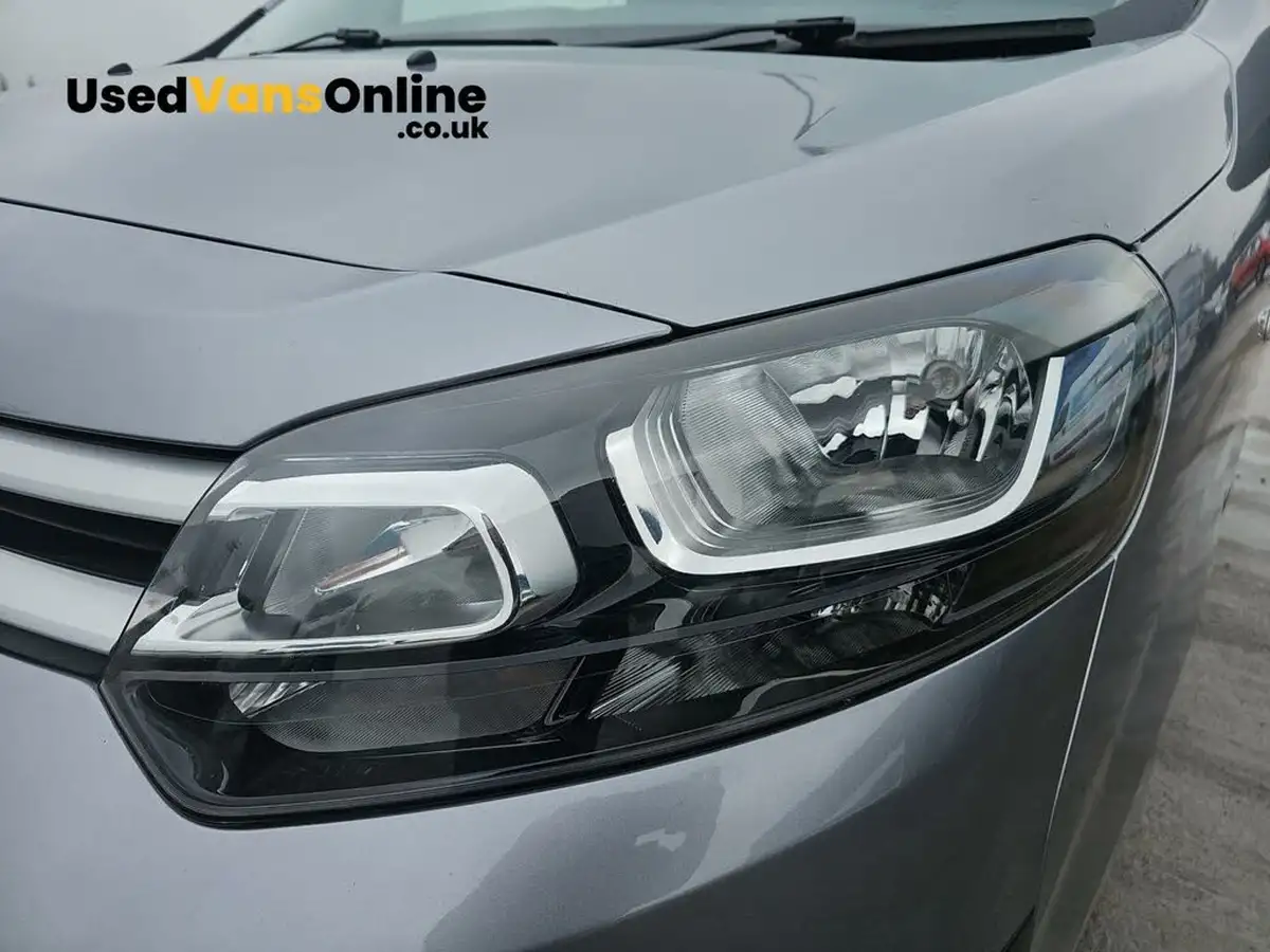 2022-citroen-dispatch-15bluehdi-enterprise-pro-xl-1000-big-23