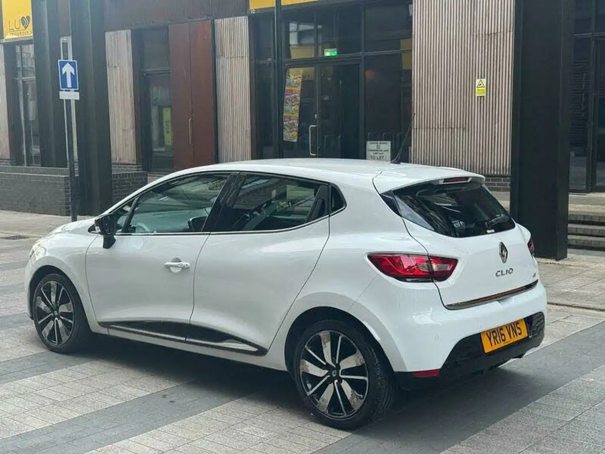 2016-renault-clio-15dci-dynamique-s-nav-90bhp-ss-energy-big-5