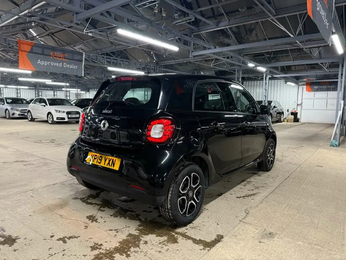 2019-smart-forfour-10-prime-premium-twinamic-big-5