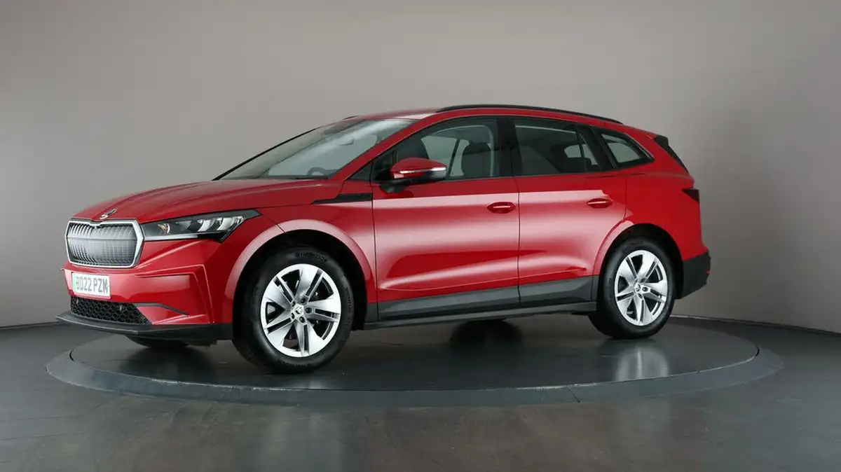 2022-skoda-enyaq-e-60-big-42