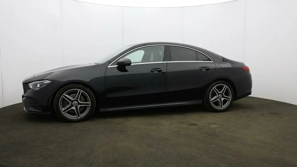 2021-mercedes-benz-cla-13-cla-200-amg-line-coupe-4d-big-32