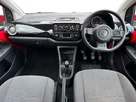 2013-volkswagen-up-10-move-up-bluemotion-tech-3d-small-10