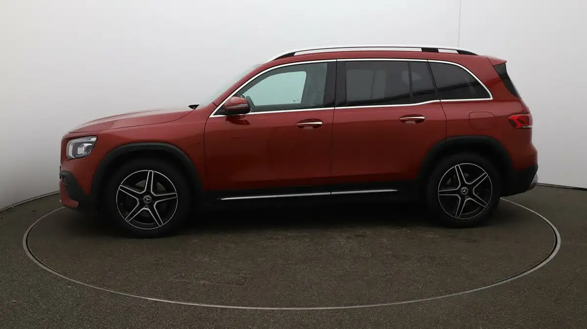 2022-mercedes-benz-glb-class-13-glb200-amg-line-premium-7g-tronic-big-66