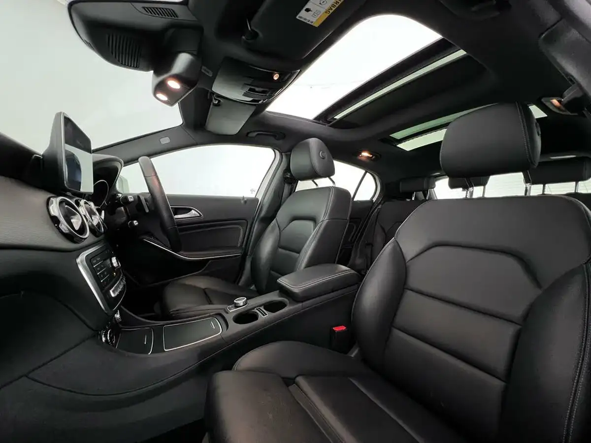 2019-mercedes-benz-gla-class-16-gla-200-sport-premium-plusss-7g-dct-big-17