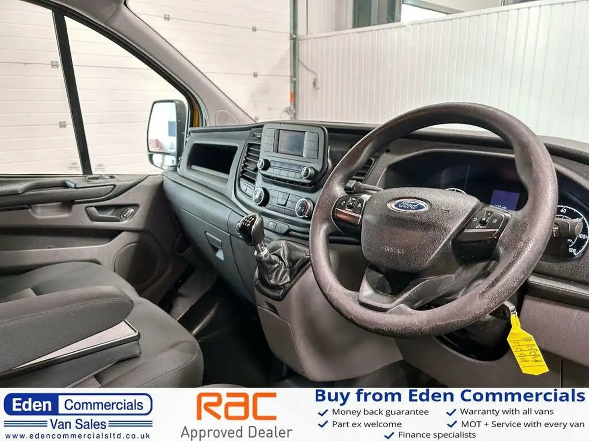 2020-ford-transit-custom-20tdci-340-l1h1-leader-130pseu6dt-big-1