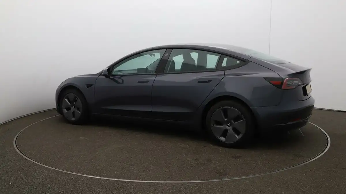 2021-tesla-model-3-e-long-range-4x4-big-39