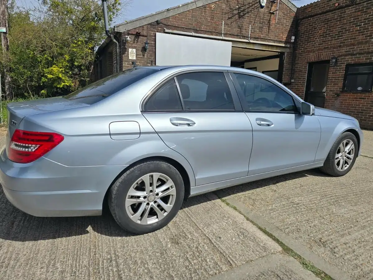 2012-mercedes-benz-c-class-21td-c220-cdi-executive-se-m-pilot-21cdi-blue-f-saloon-4d-7g-tronic-plus-big-4