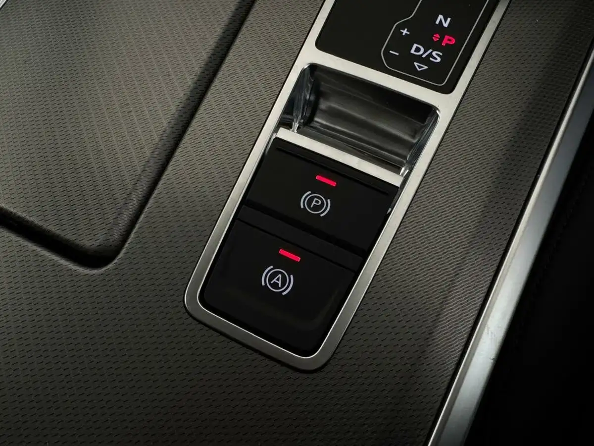 2022-audi-a6-saloon-20-40-tfsi-sport-big-21