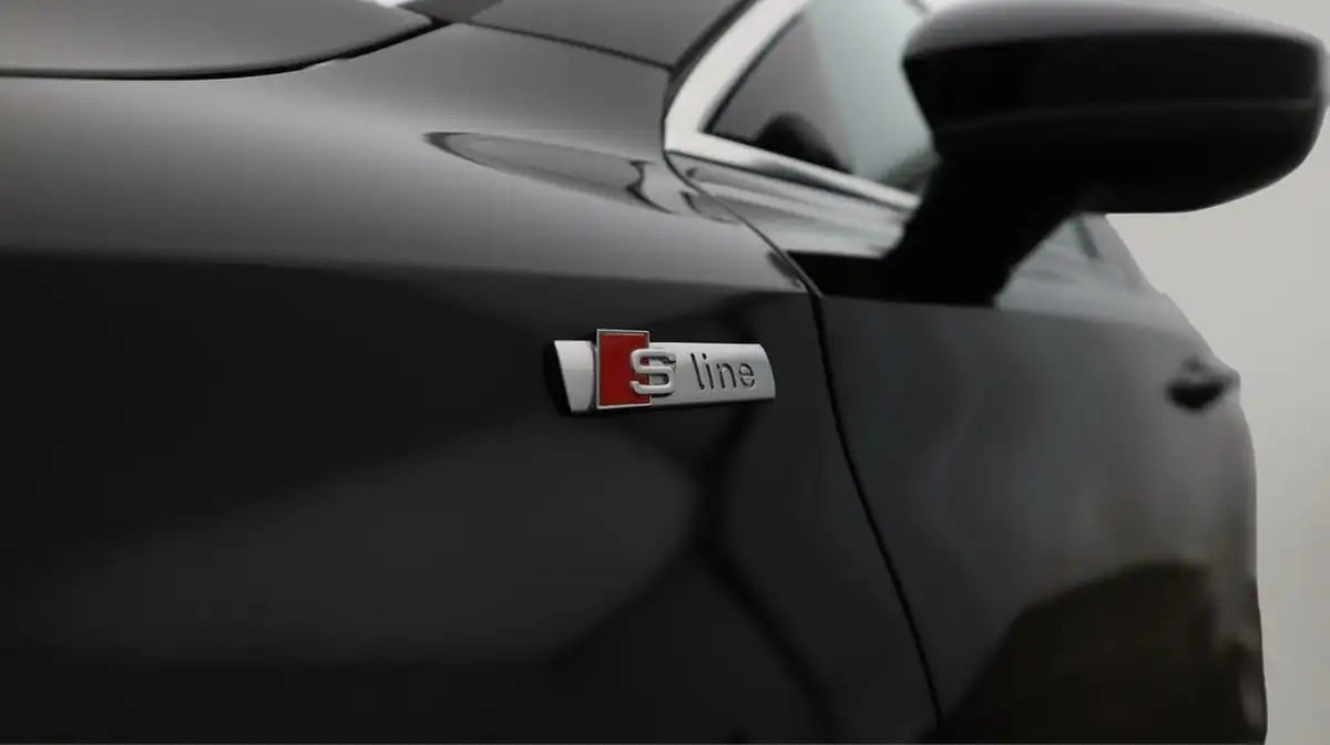 2023-audi-a3-15-35-tfsi-s-line-sportback-5d-big-20