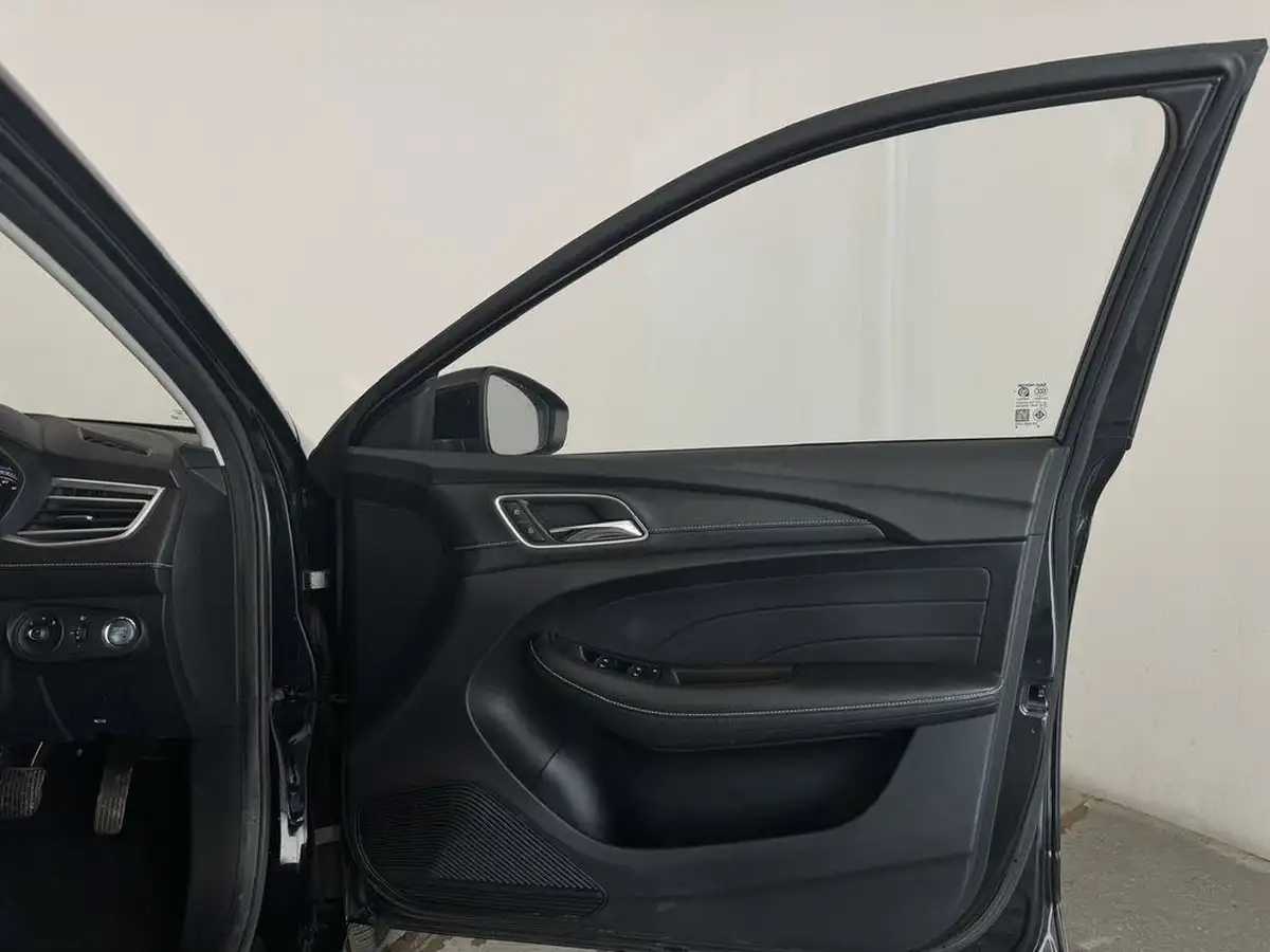 2022-mg-mg5-e-excite-ev-long-range-big-23