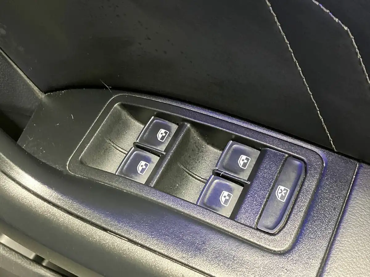 2021-seat-ateca-15-tsi-evo-fr-sport-dsg-big-17