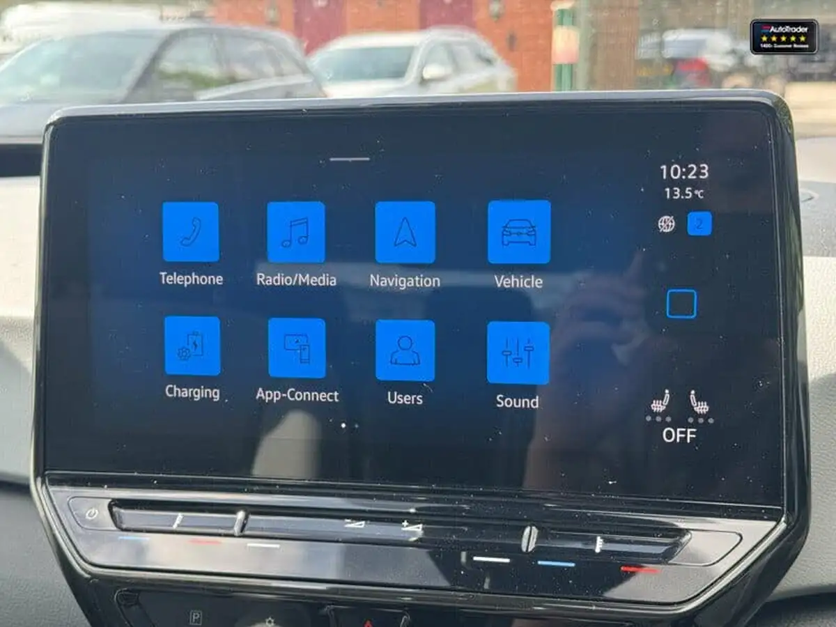 2021-volkswagen-id3-e-tech-big-16