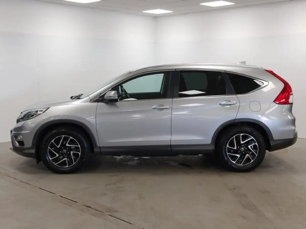 2018-honda-cr-v-16i-dtec-se-plus-navi-120ps-2wdss-big-3