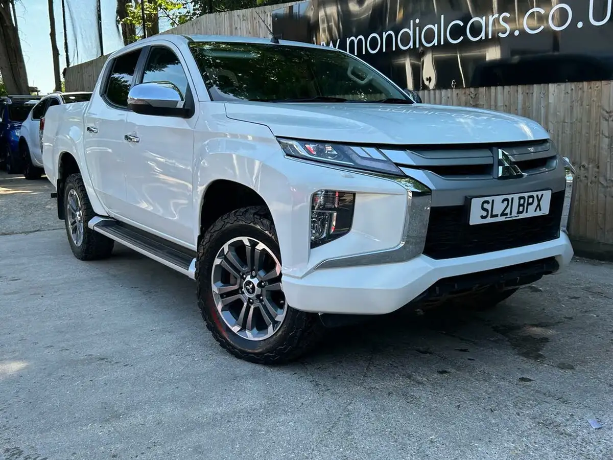 2021-mitsubishi-l200-22di-d-barbarian-big-8