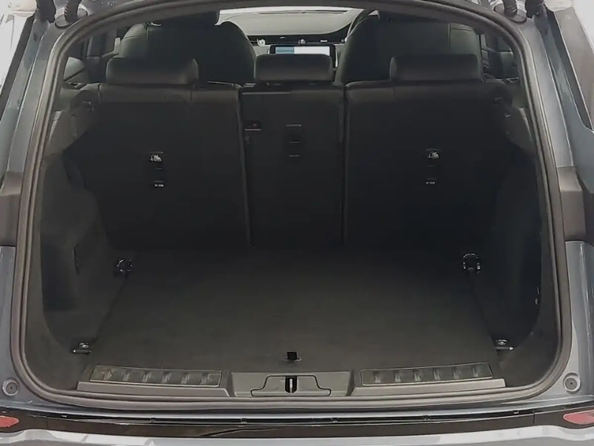 2022-land-rover-range-rover-evoque-15-p300e-r-dynamic-se-big-7