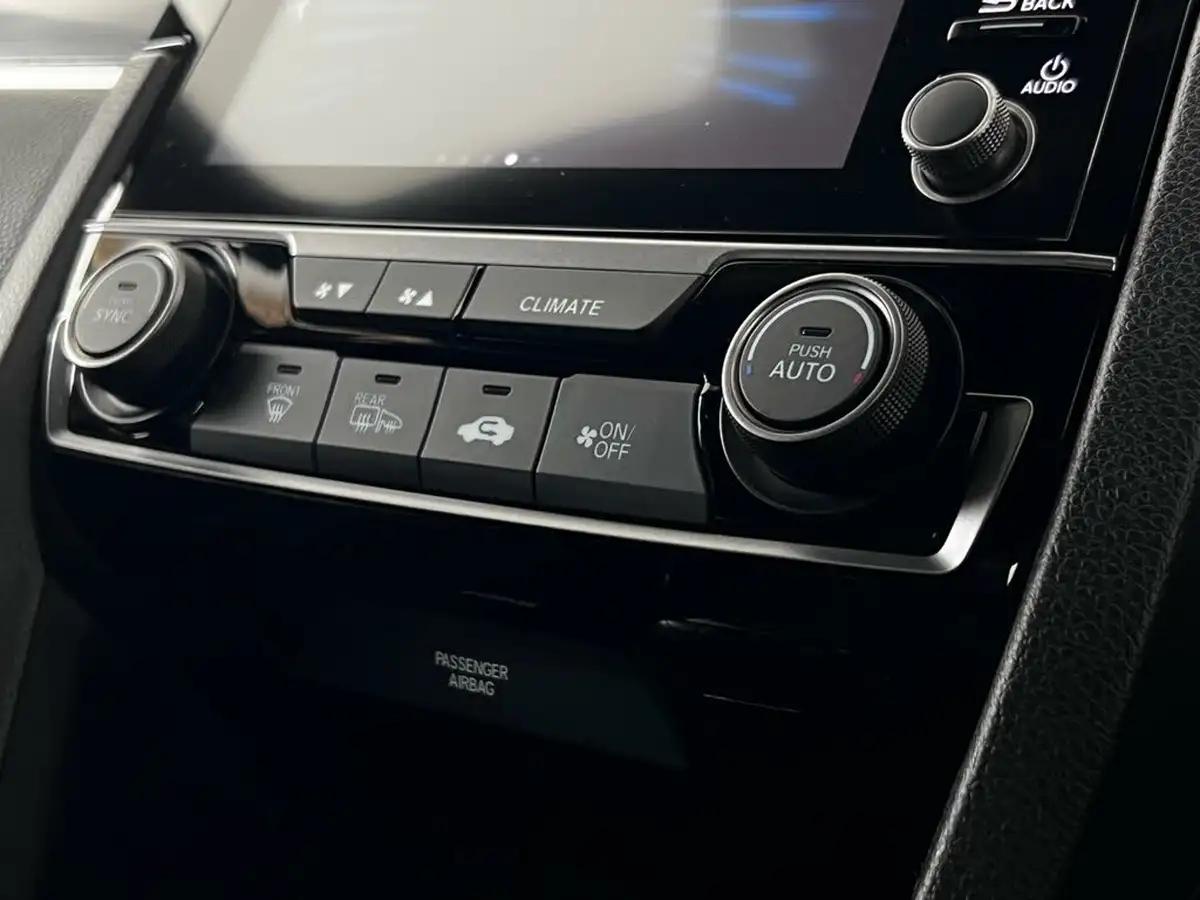 2021-honda-civic-10-vtec-turbo-sr-hatchback-5d-big-30