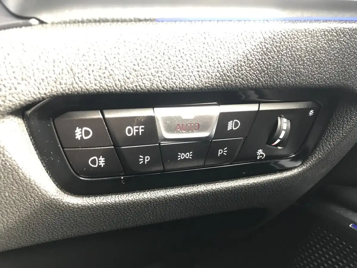 2021-bmw-3-series-20-320i-m-sport-touring-5d-big-23
