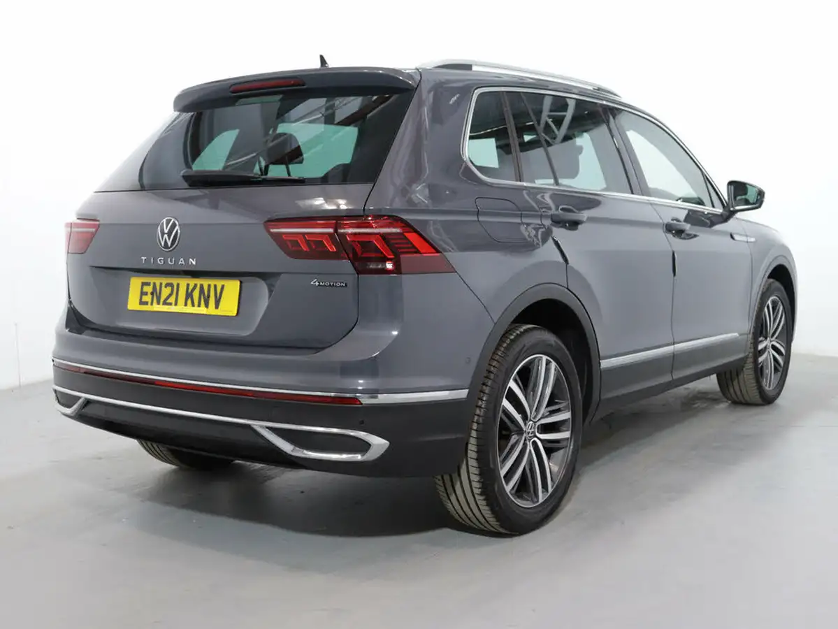 2021-volkswagen-tiguan-20-tsi-elegance-big-6