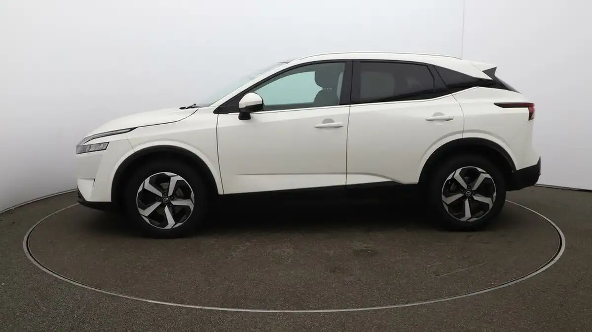 2022-nissan-qashqai-13-dig-t-n-connecta-140ps-big-56