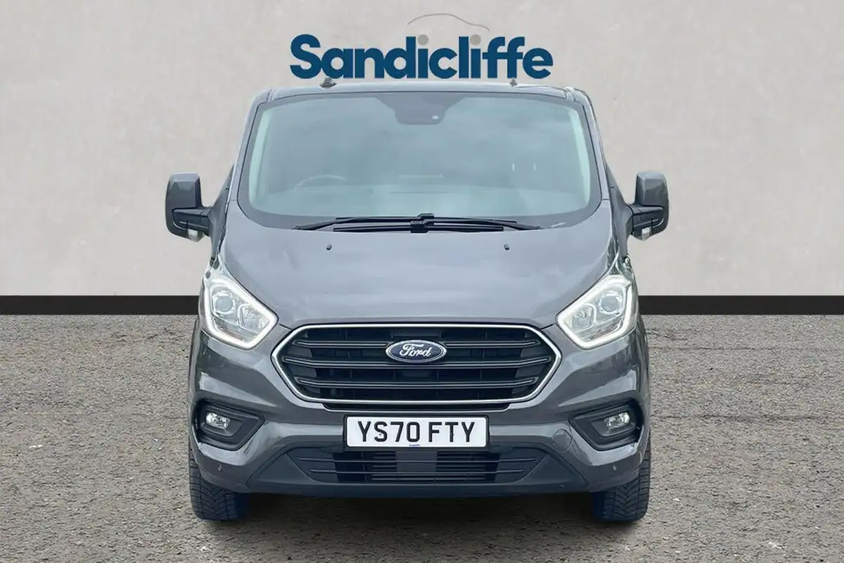 2020-ford-transit-custom-20tdci-320-l2h1-limited-130pseu6dt-double-cab-in-van-big-1