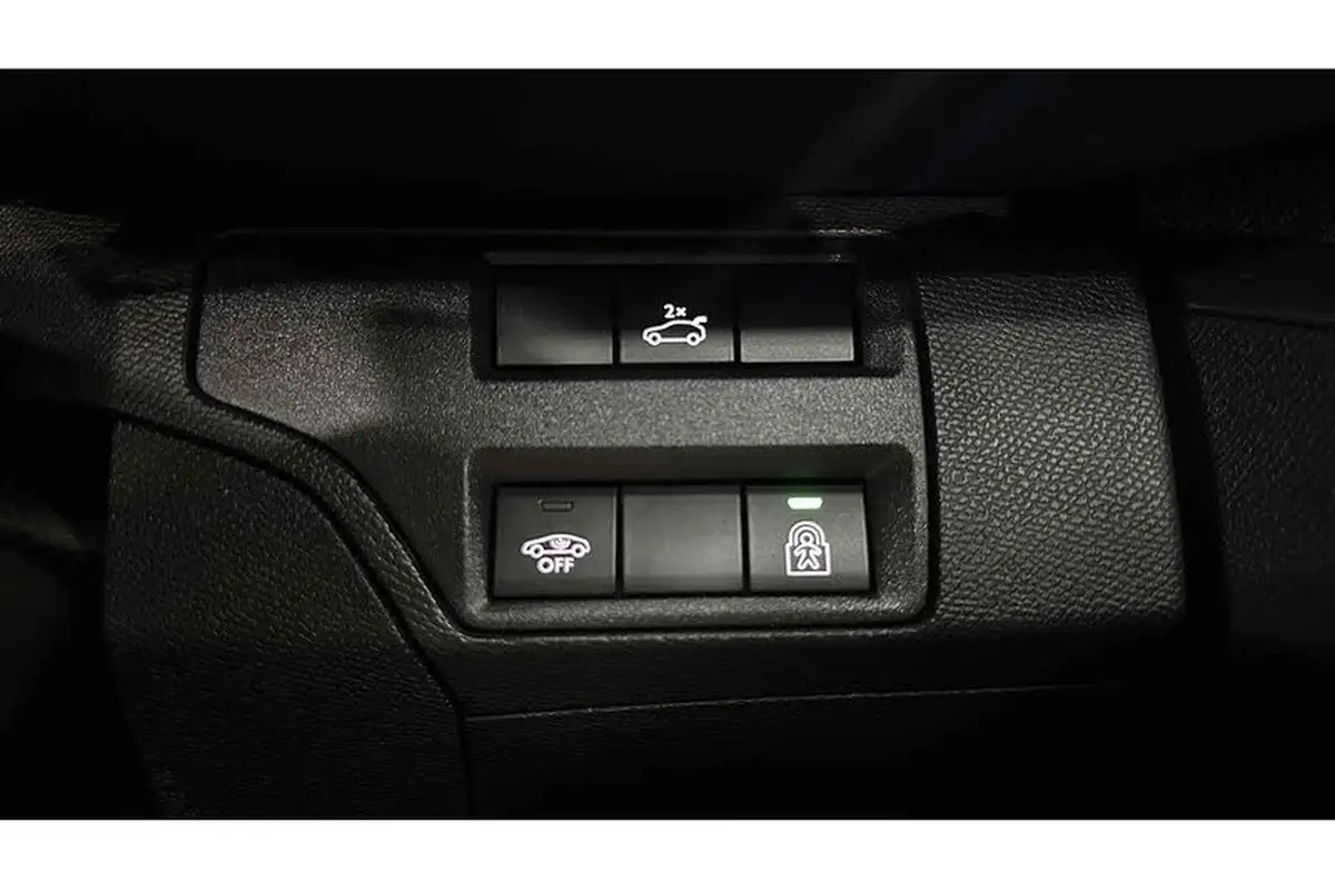 2020-peugeot-5008-suv-12-puretech-gt-line-premium-eat8-big-30