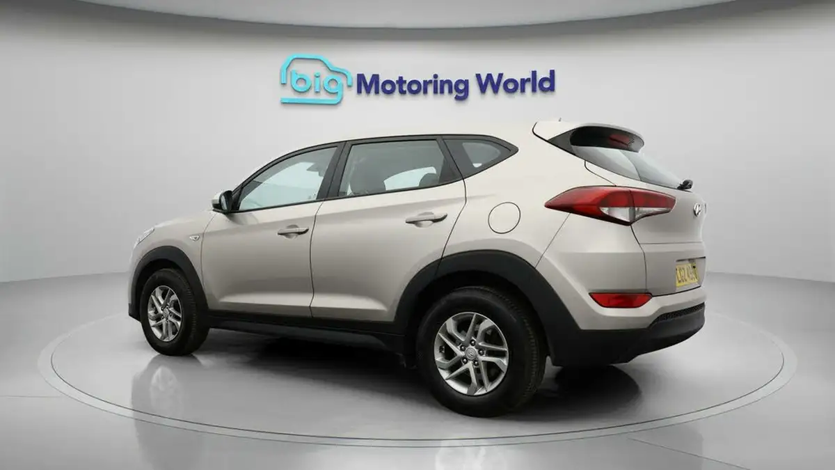 2018-hyundai-tucson-17crdi-blue-drive-s-big-4
