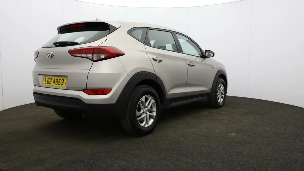 2018-hyundai-tucson-17crdi-blue-drive-s-big-49