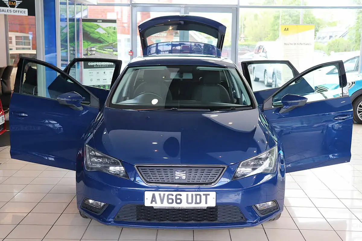 2016-seat-leon-16tdi-ecomotive-se-tech-pack-hatchback-big-11