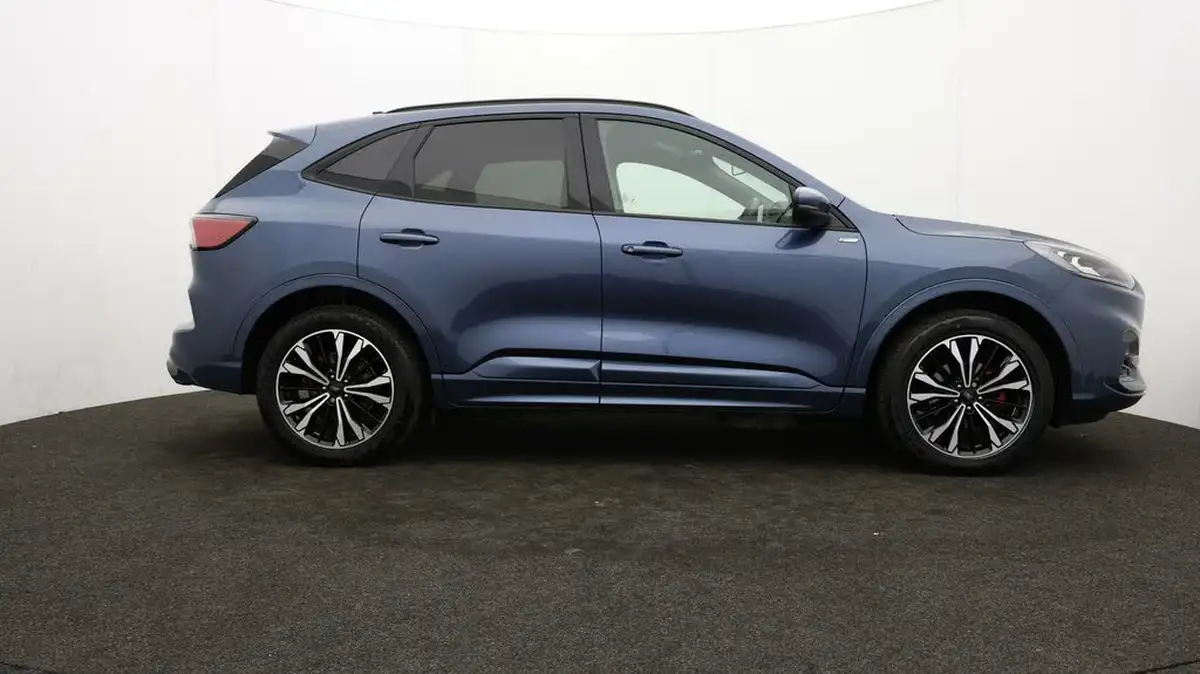2022-ford-kuga-25t-st-line-x-edition-225ps-phev-big-25
