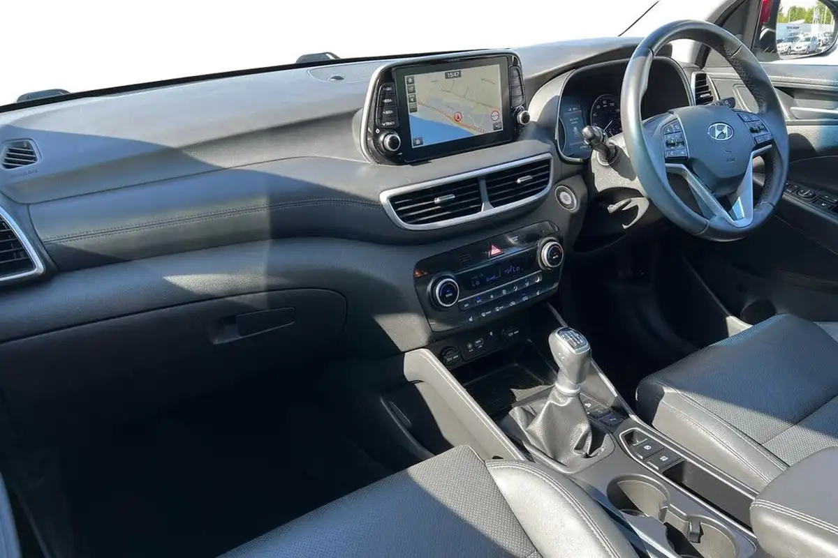 2018-hyundai-tucson-16-gdi-premium-big-1