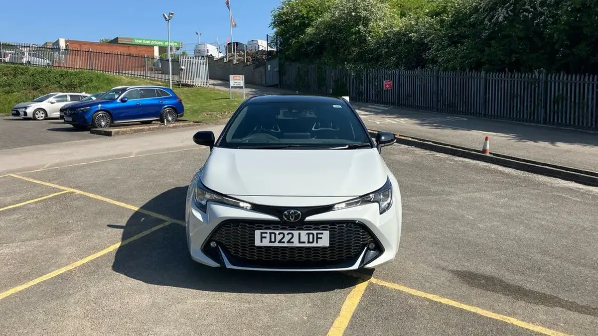 2022-toyota-corolla-18-vvt-i-gr-sport-120bhp-trk-hatchback-big-14