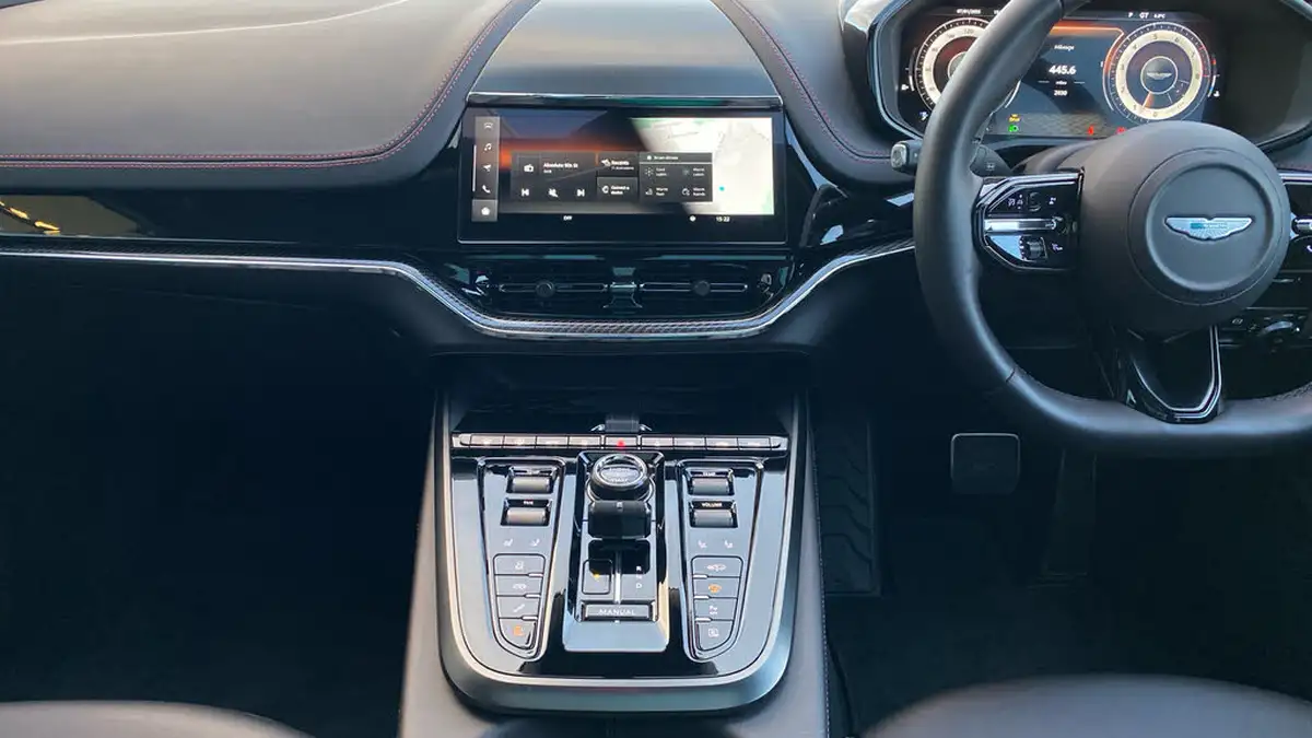 2024-aston-martin-dbx-40-v8-big-8