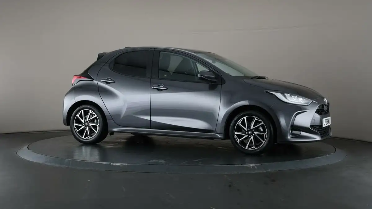 2023-toyota-yaris-15-vvt-i-design-big-49