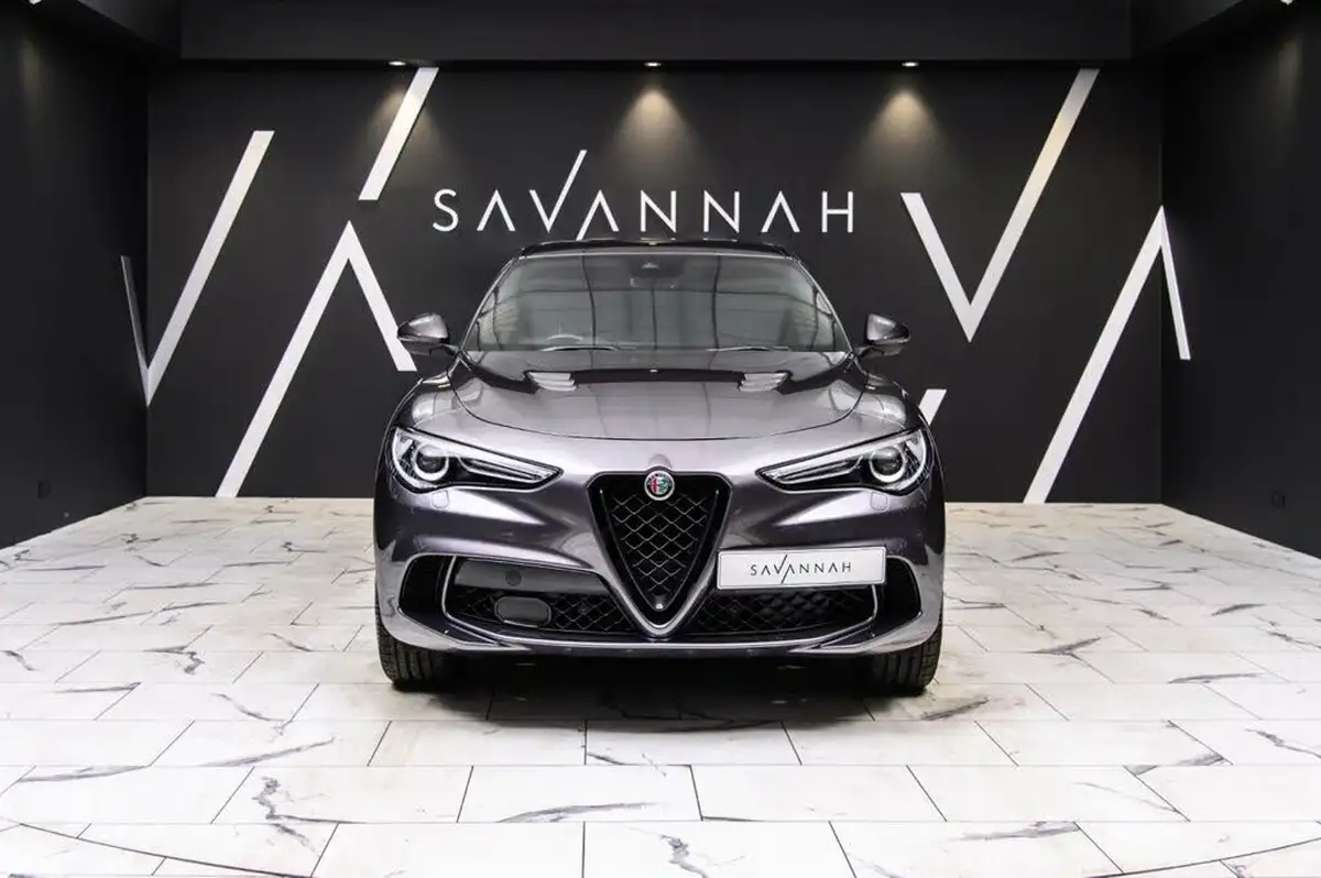 2021-alfa-romeo-stelvio-29-biturbo-quadrifoglio-big-1