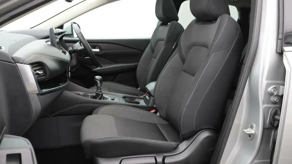 2022-nissan-qashqai-13-dig-t-n-connecta-140ps-big-14