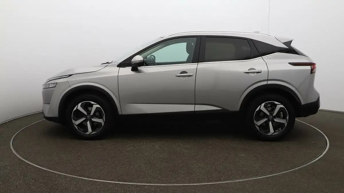 2022-nissan-qashqai-13-dig-t-n-connecta-140ps-big-55