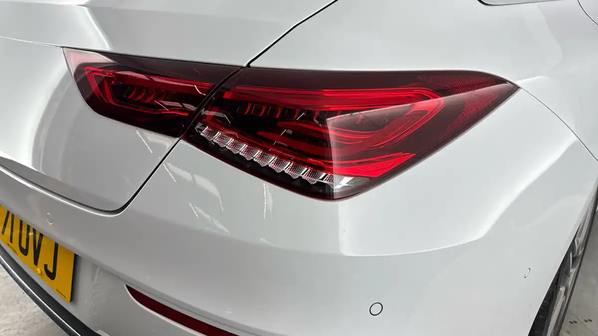 2022-mercedes-benz-cla-13-cla-180-amg-line-premium-plus-shooting-brake-5d-big-25