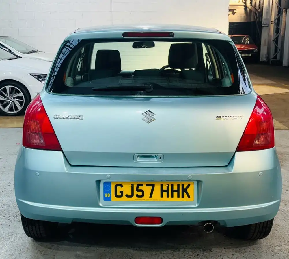 2007-suzuki-swift-15-glx-5d-auto-big-3