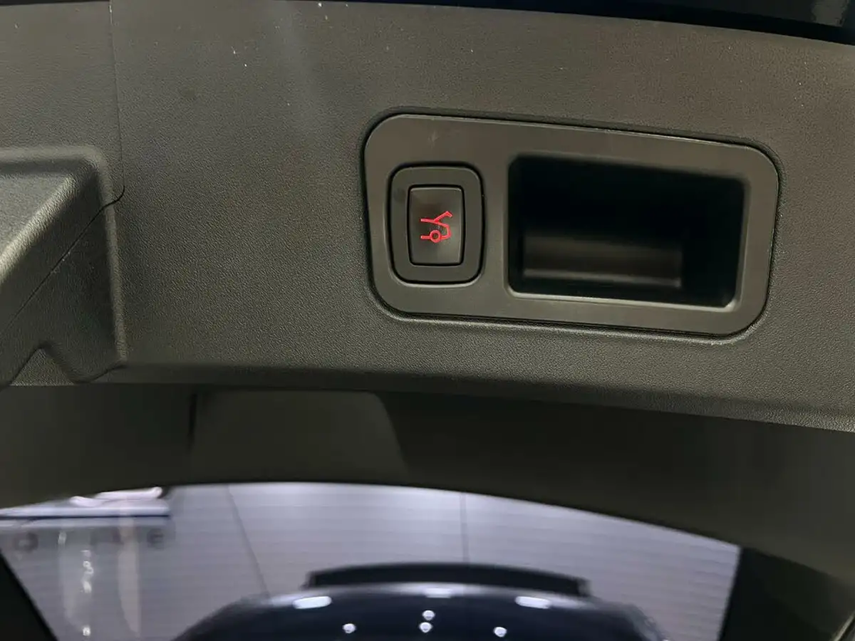 2018-tesla-model-s-e-100d-big-69