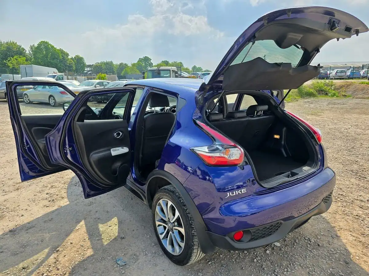 2015-nissan-juke-16-tekna-117ps-1598cc-xtronic-cvt-big-9
