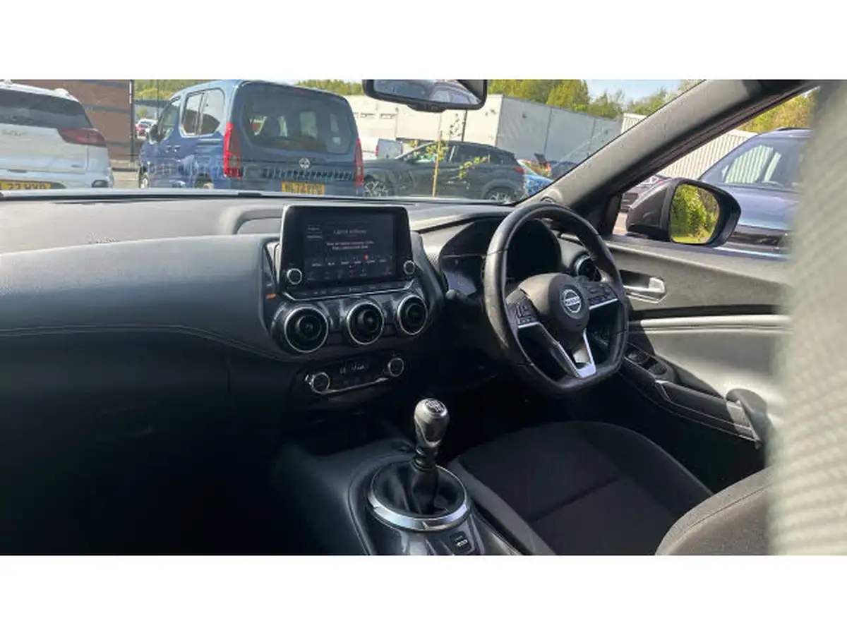 2020-nissan-juke-10-dig-t-n-connecta-117ps-big-8