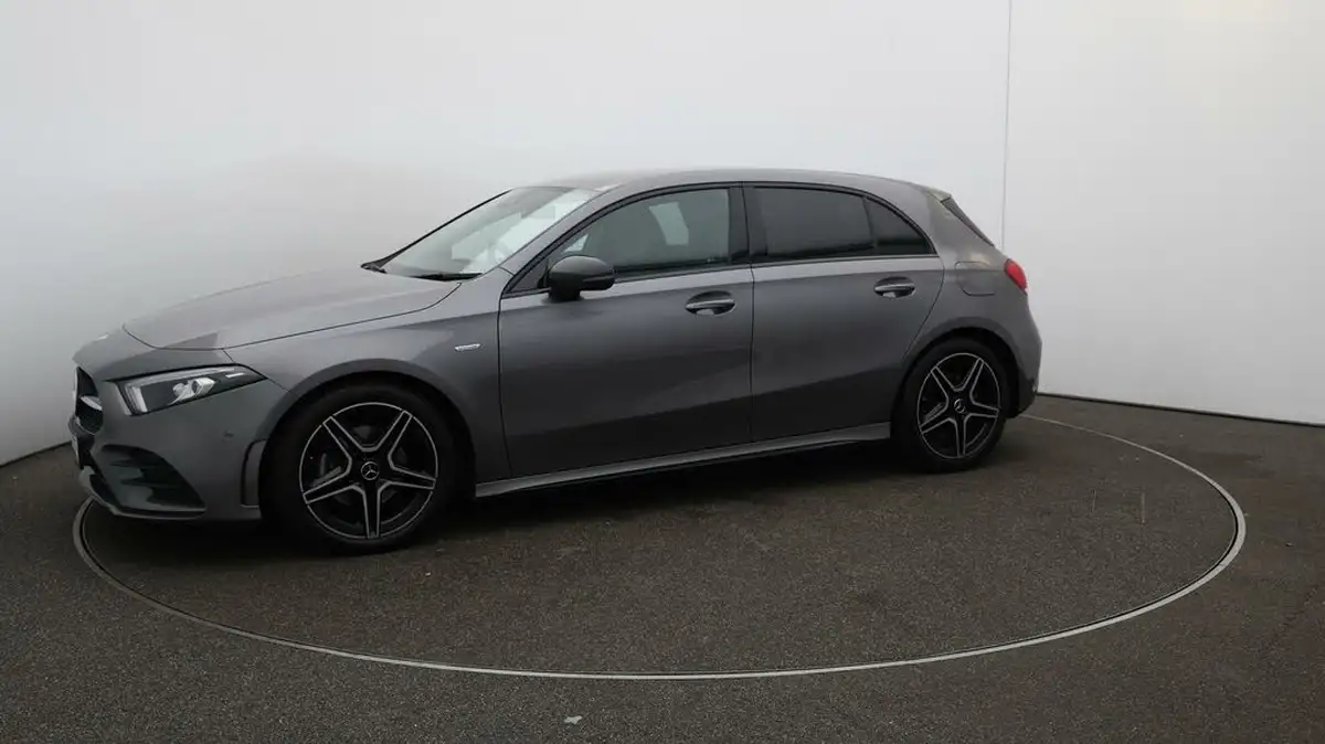 2022-mercedes-benz-a-class-13-a200-amg-line-executive-edition-hatchback-5d-7g-dct-big-66