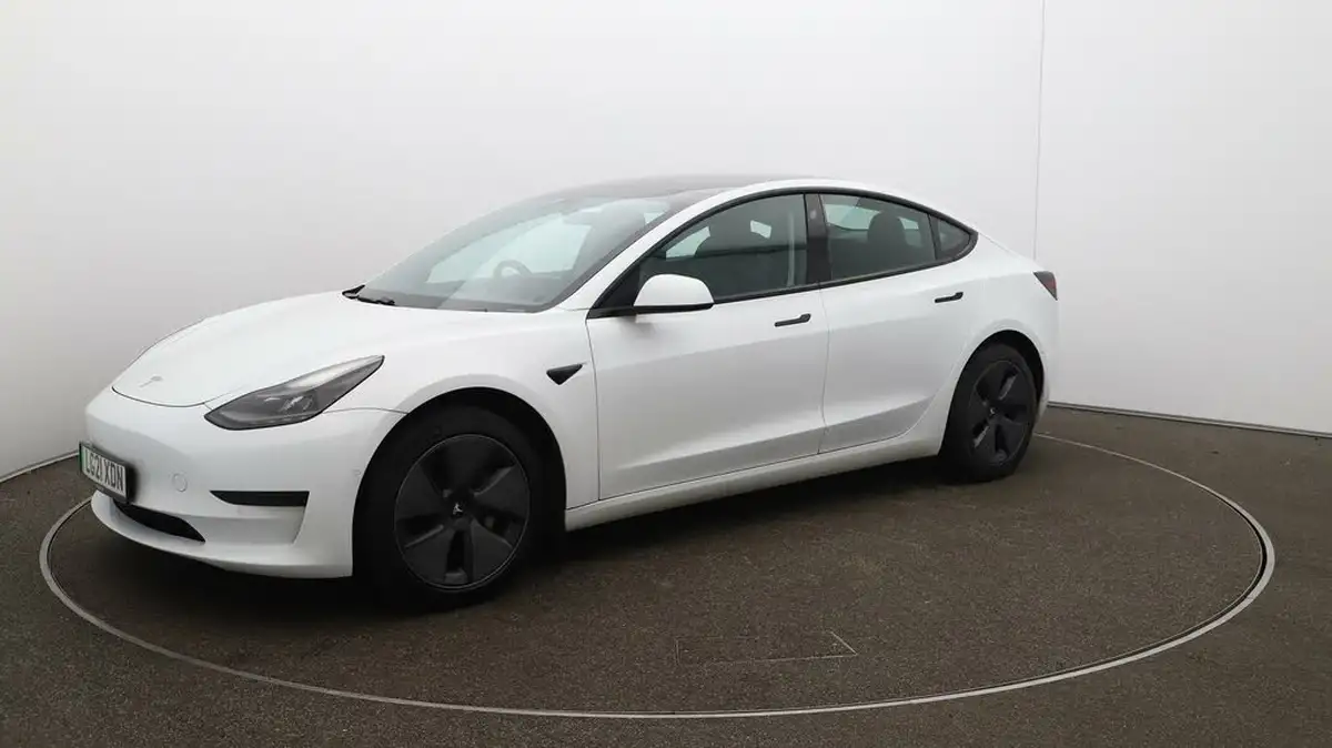 2021-tesla-model-3-e-long-range-4x4-big-66