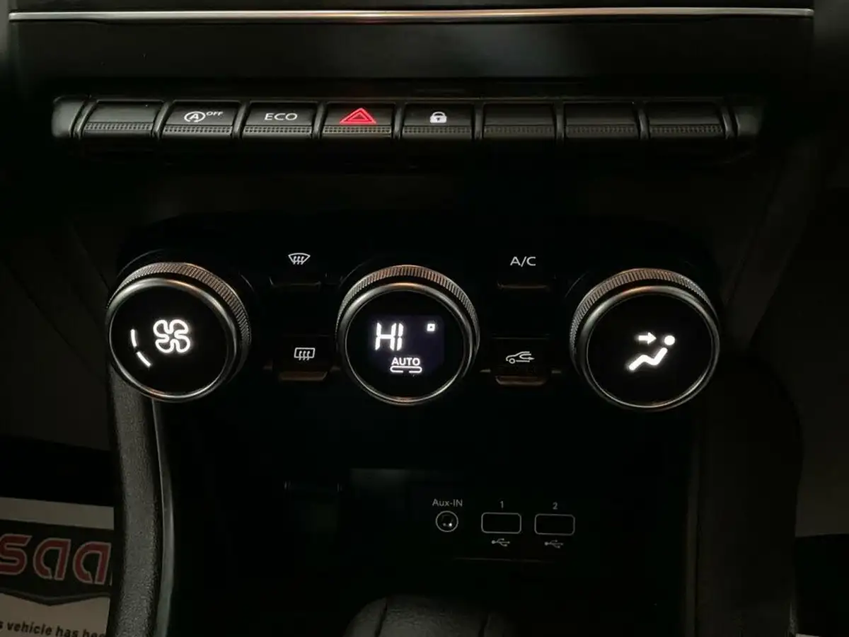 2021-renault-captur-13-tce-iconic-edition-edc-auto-big-47