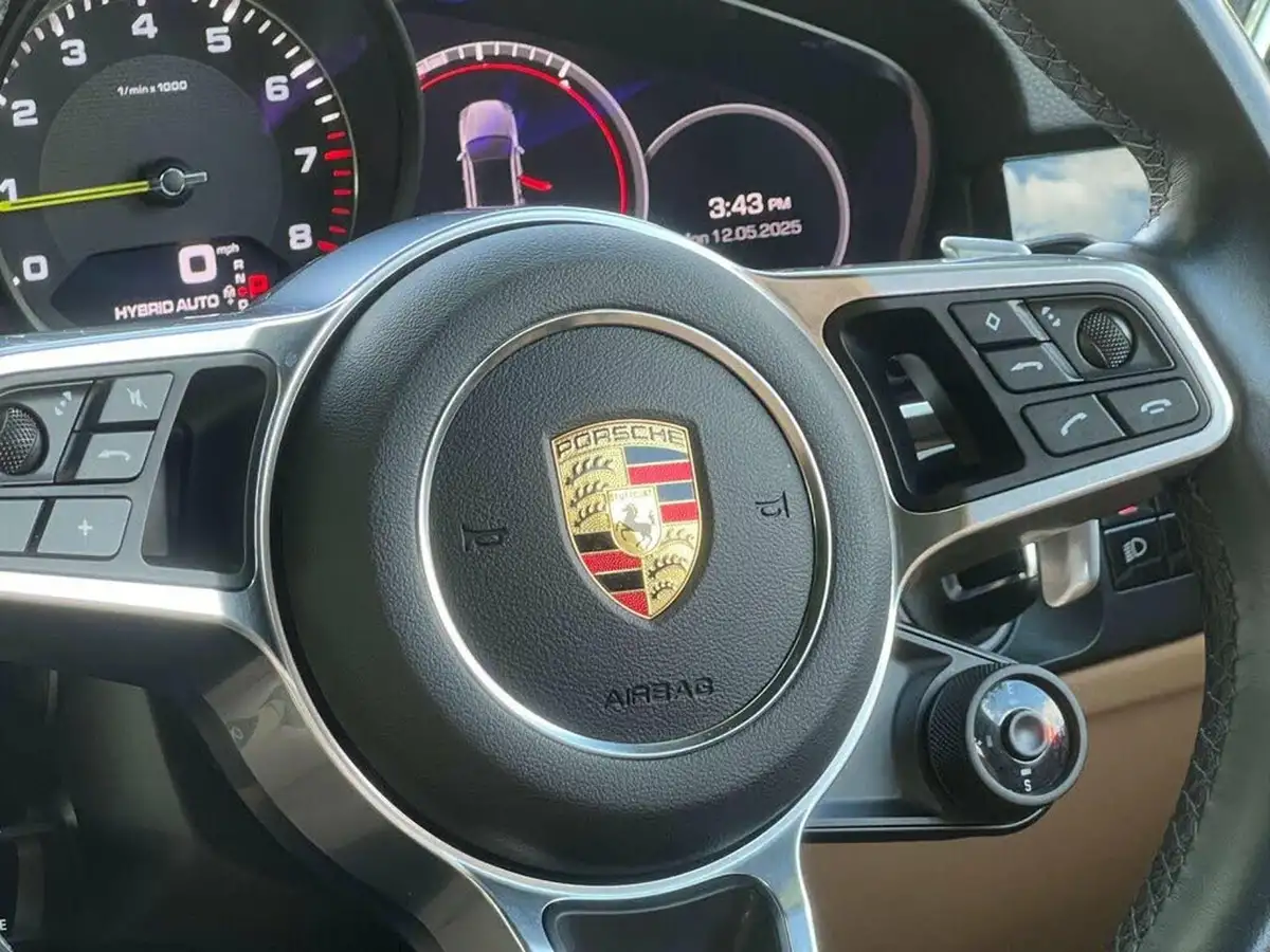 2021-porsche-cayenne-30-v6-e-hybrid-476ps-coupe-big-27